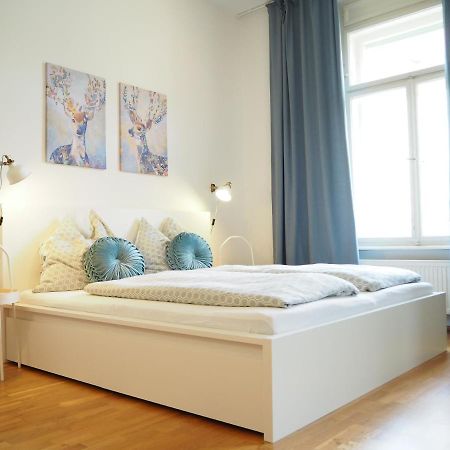 Apstay City Residence Apartments ǀ Free Parking & Self Check-In Graz Buitenkant foto