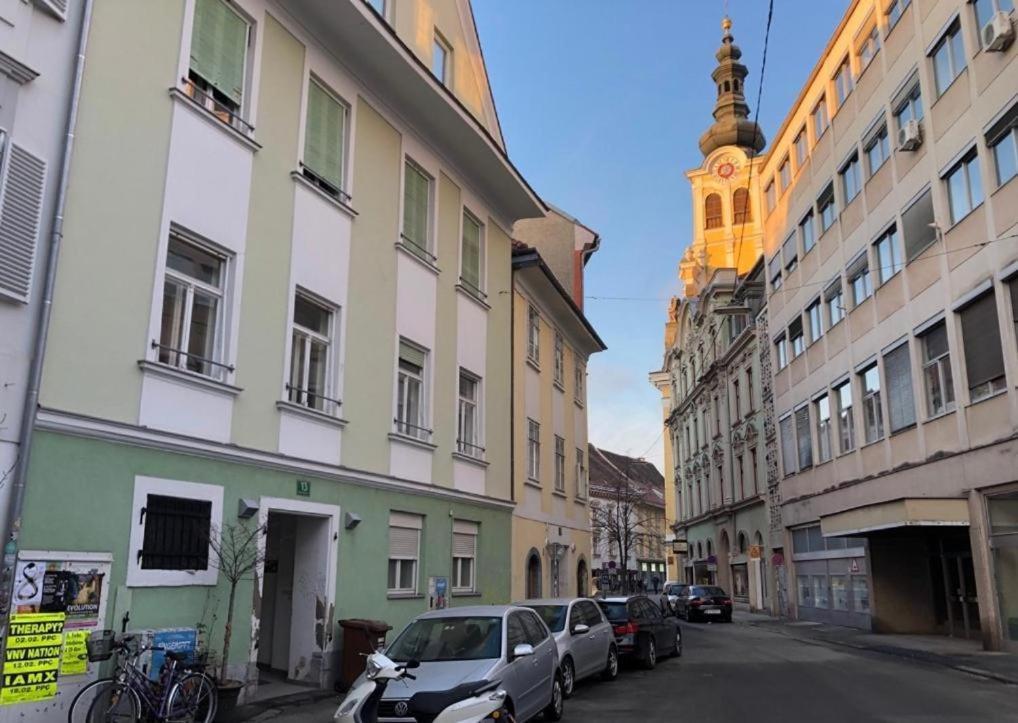 Apstay City Residence Apartments ǀ Free Parking & Self Check-In Graz Buitenkant foto
