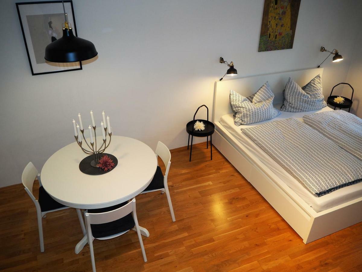 Apstay City Residence Apartments ǀ Free Parking & Self Check-In Graz Buitenkant foto