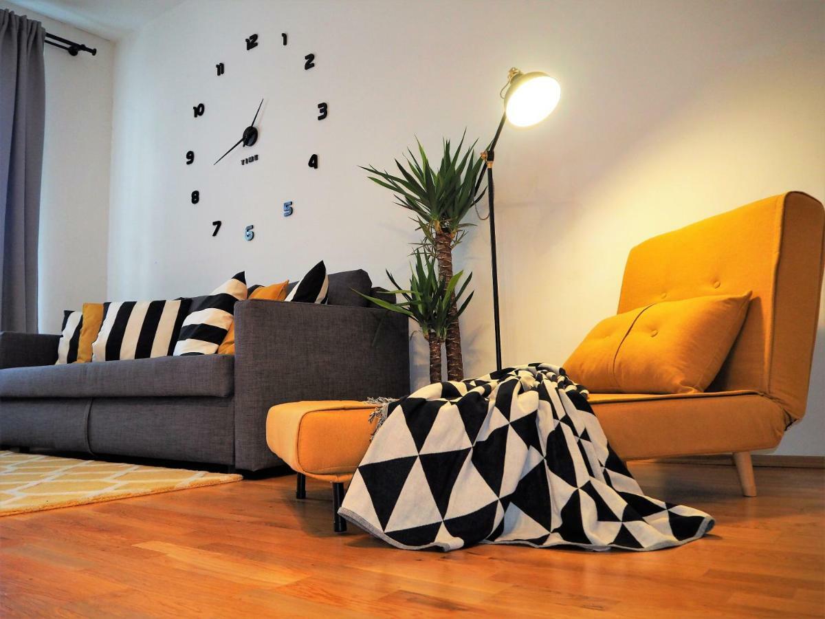 Apstay City Residence Apartments ǀ Free Parking & Self Check-In Graz Buitenkant foto