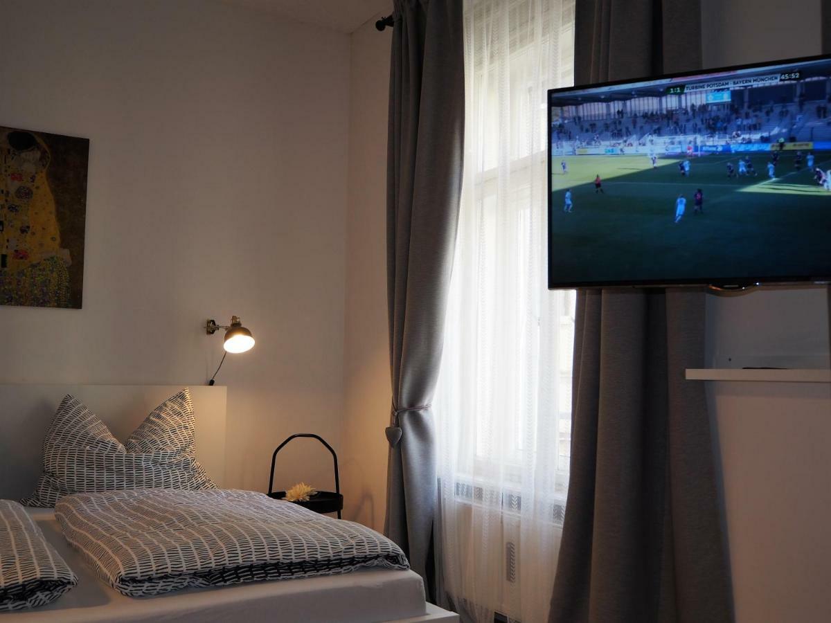 Apstay City Residence Apartments ǀ Free Parking & Self Check-In Graz Buitenkant foto