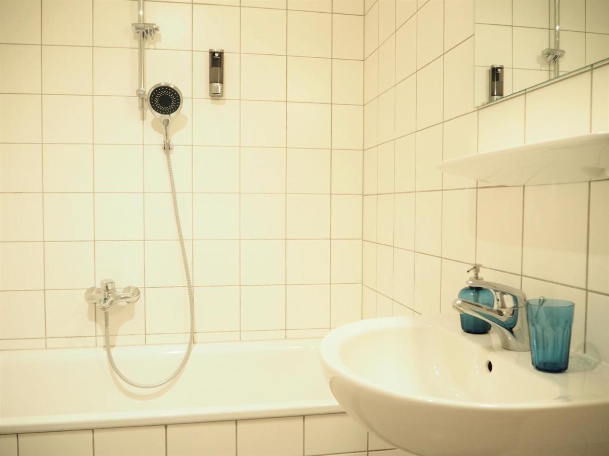 Apstay City Residence Apartments ǀ Free Parking & Self Check-In Graz Buitenkant foto