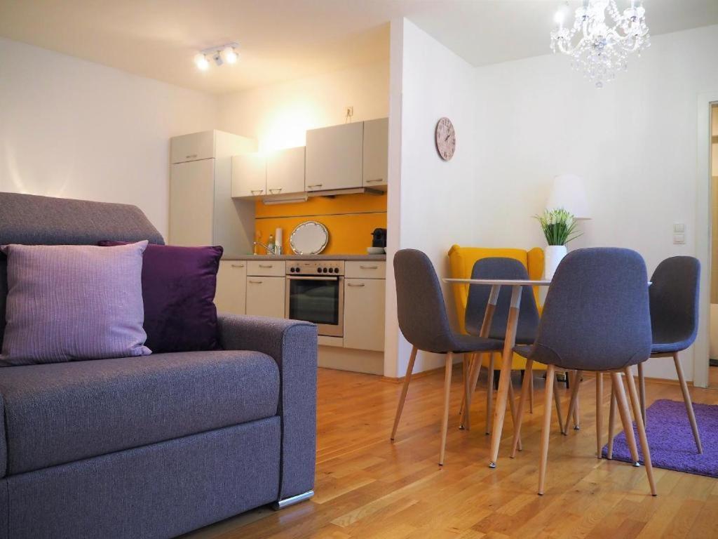 Apstay City Residence Apartments ǀ Free Parking & Self Check-In Graz Buitenkant foto